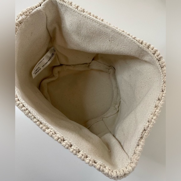NWT Urban Outfitters Macramé Rattan Catch-All Basket- Small - Picture 7 of 12